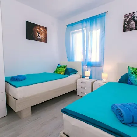 By Interhome Skrbčići