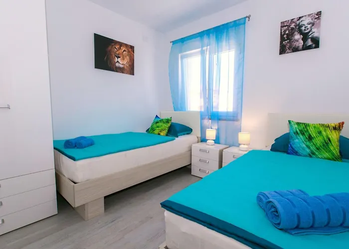 By Interhome Skrbčići